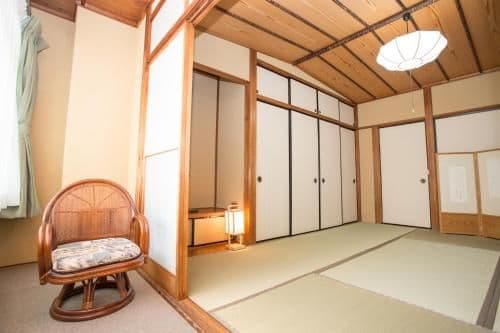 Japanese-Style Room