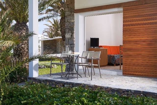 BUNGALOW GARDEN VIEW