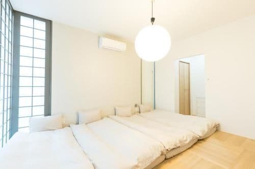 Superior Japanese-Style Room