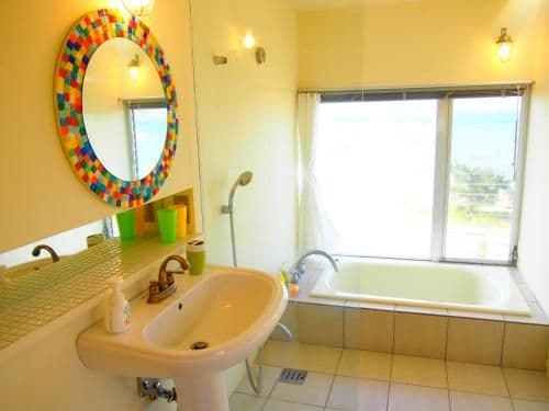 Standard Twin Room with Sea View