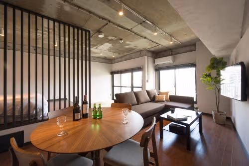 Family Room with Tatami Area