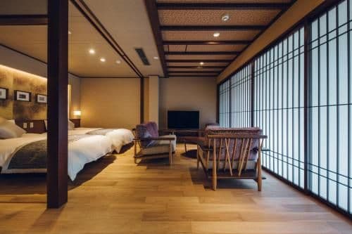 Japanese-Style Standard Room with Castle View