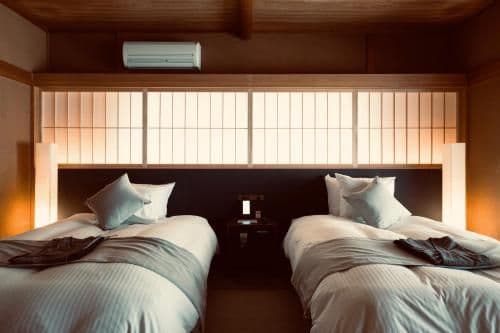 Twin Room with Shower