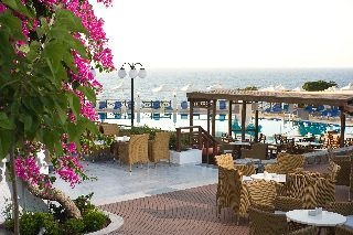 Maritimo Beach Hotel0