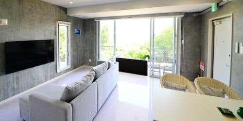 Deluxe Suite with Sea View 101
