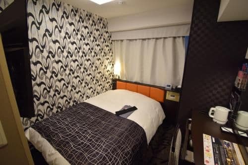 Single Room - Non-Smoking