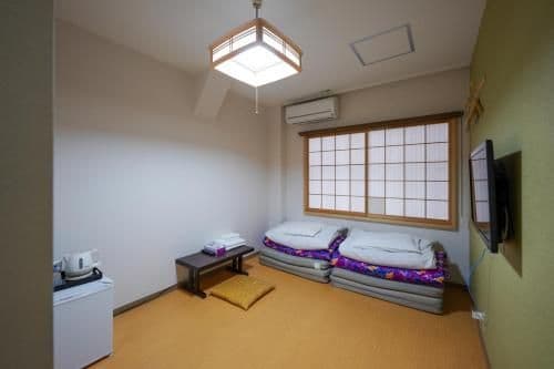 Twin Room with Private Bathroom