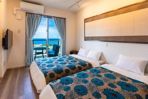 Family Room with Sea View