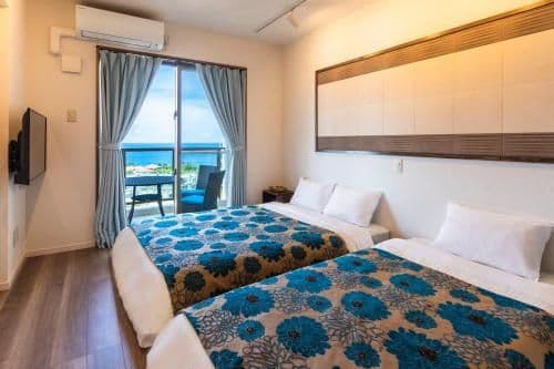 Family Room with Sea View