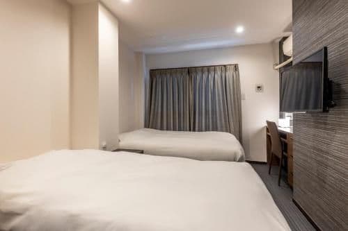 Economy Triple Room