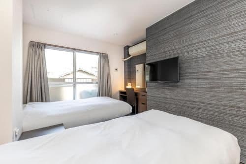 Economy Triple Room