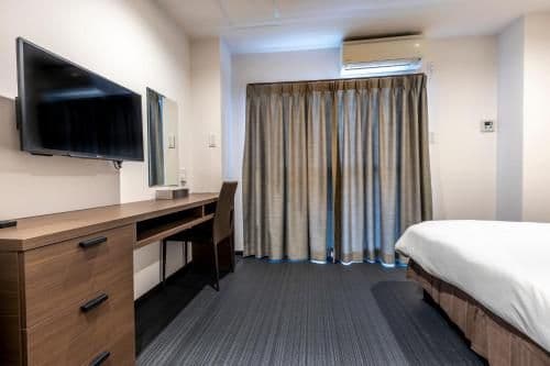 Economy Triple Room