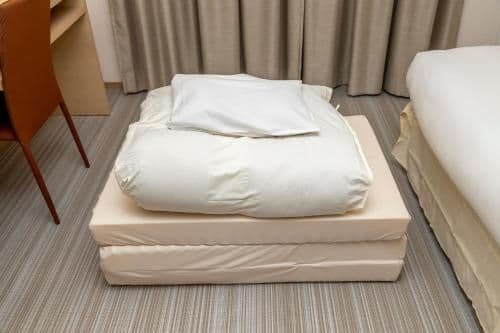 Economy Triple Room