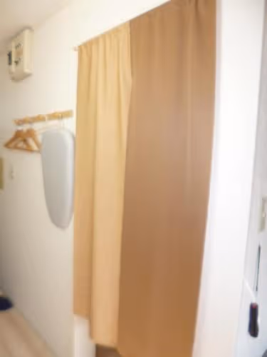 Apartment with Shower