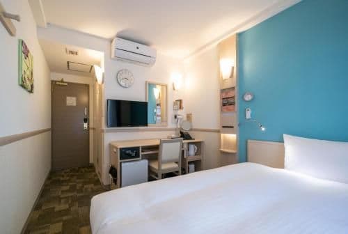 Single Room - Non-Smoking