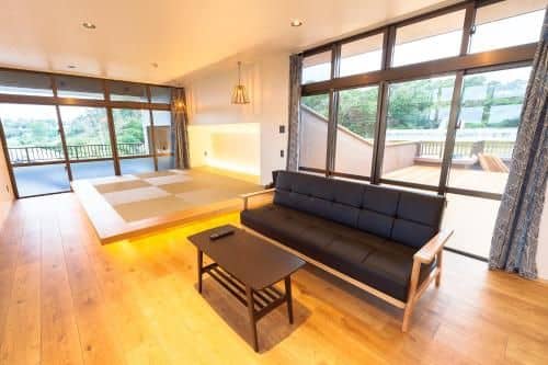 n-house n-house
