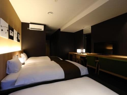 Triple Room