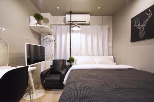Studio Apartment