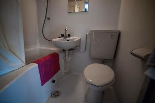 Quadruple Room with Private Bathroom