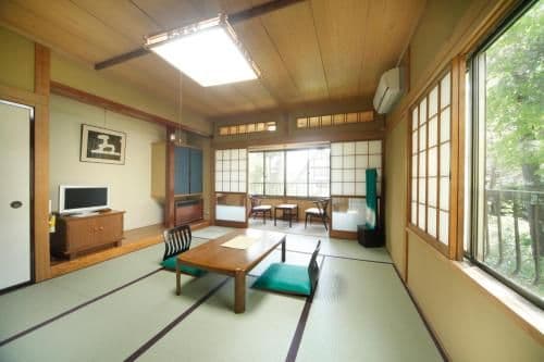 Japanese-Style Twin Room