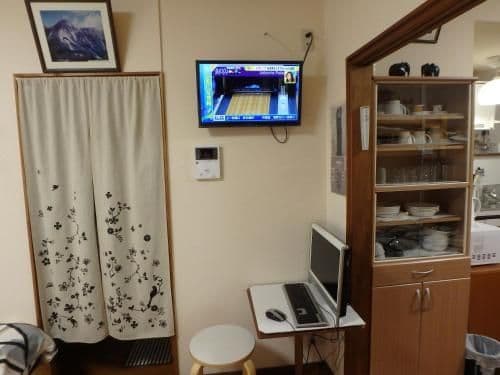 Quadruple Room with Private Bathroom