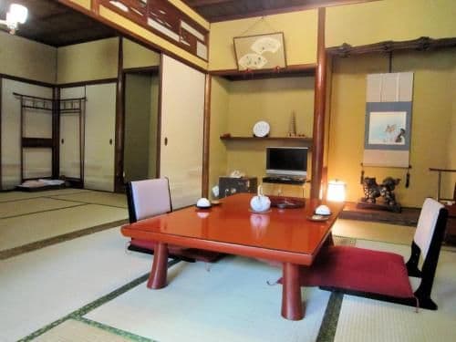 Japanese-Style Room