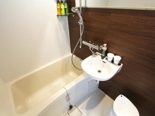 Twin Room - Non-Smoking