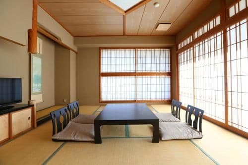 Japanese-Style Room