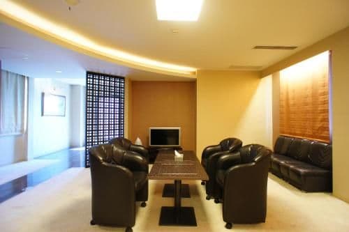 Deluxe Family Suite