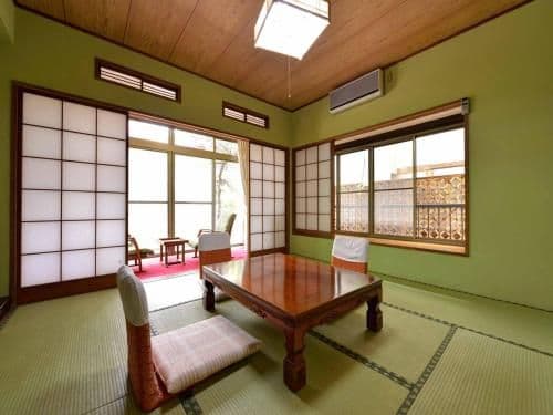 Standard Japanese-Style Room with Toilet