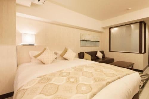 Superior King Room - Non-Smoking