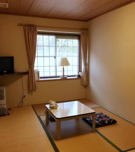 Japanese-Style Room