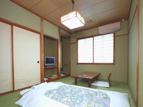 Japanese-Style Quadruple Room