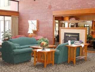 Crystal Inn Hotel & Suites-Cedar CIity