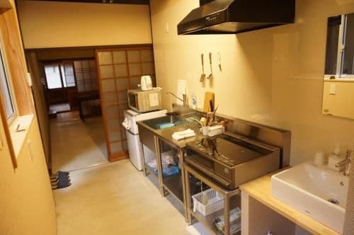 Standard Japanese-Style Townhouse - Taniguchi