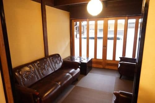 Standard Japanese-Style Townhouse - Taniguchi