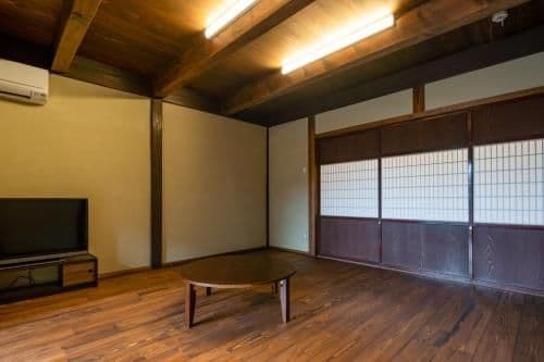 Standard Japanese-Style Townhouse - Tsuda Omoya