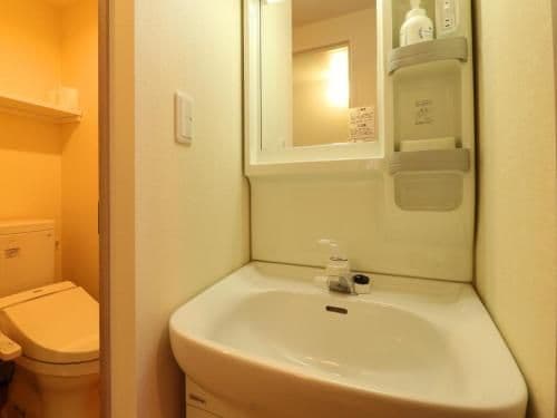 Single Room - Non-Smoking