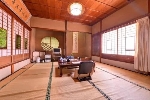 Japanese-Style Family Room with Shared Bathroom