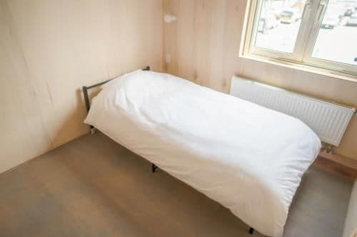 Single Bed in Mixed Dormitory Room