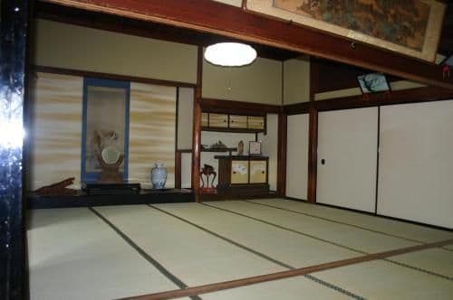 Japanese-Style Quadruple Room with Shared Bathroom