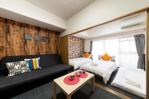 Grande Famille Shimanouchi Dotonbori Condo Grande Famille Shimanouchi Dotonbori Condo