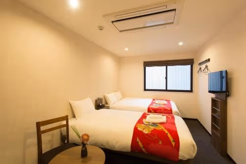 Twin Room - Non-Smoking