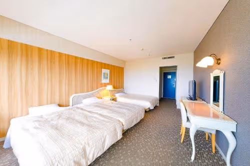 Triple Room with Park View - Non-Smoking