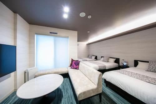 Triple Room