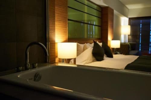 Standard Queen Room with Ocean View