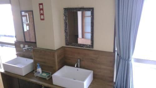 Japanese-Style Family Room with Shared Bathroom and Ocean View