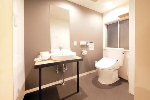 Quadruple Room with Private Bathroom
