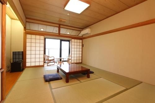 Reposer makino1