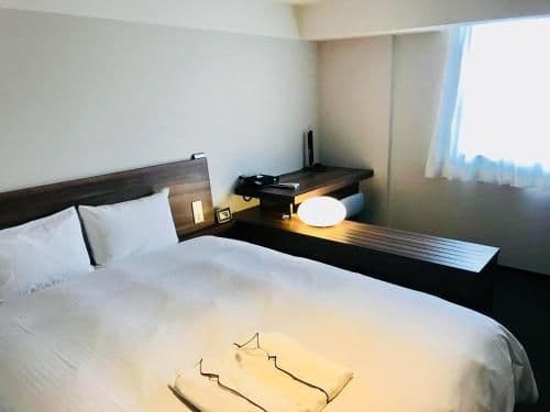 Standard Queen Room - Non-Smoking
